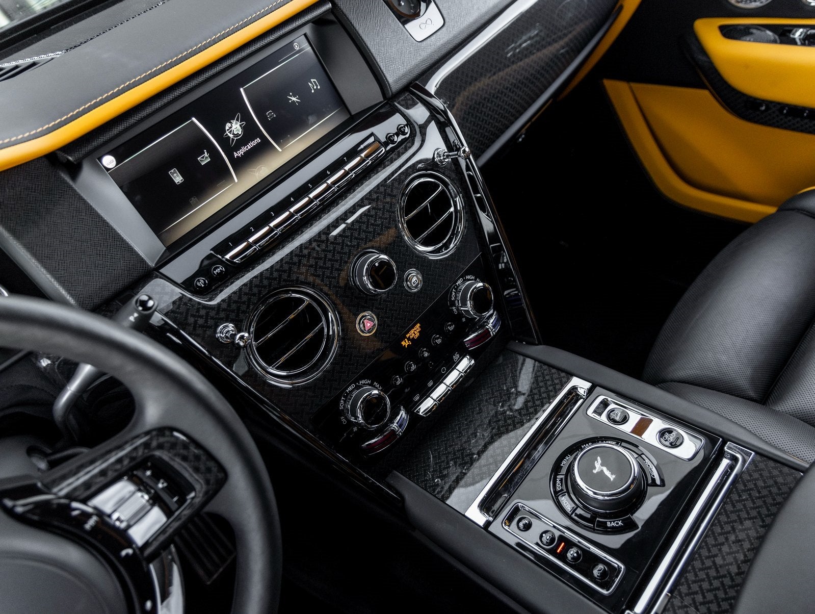 2023 Rolls-Royce Cullinan Black Badge