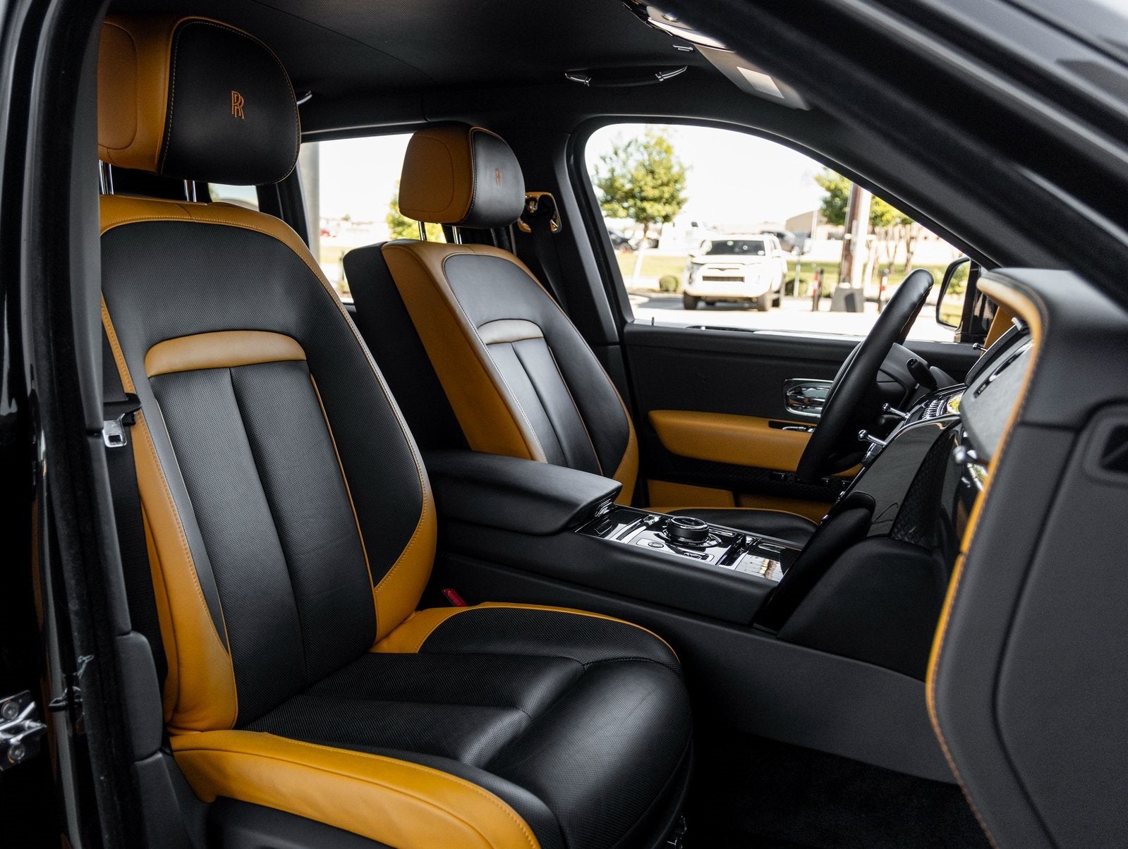 2023 Rolls-Royce Cullinan Black Badge