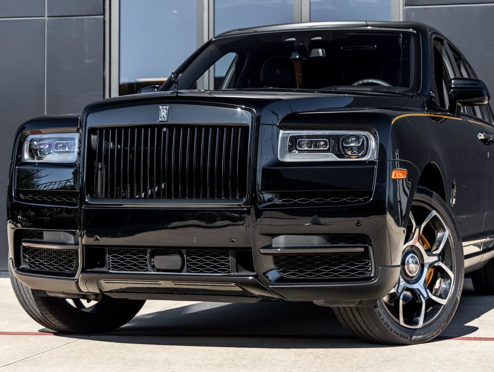 2023 Rolls-Royce Cullinan Black Badge