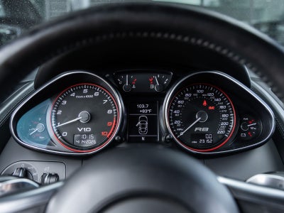 2011 Audi R8 5.2