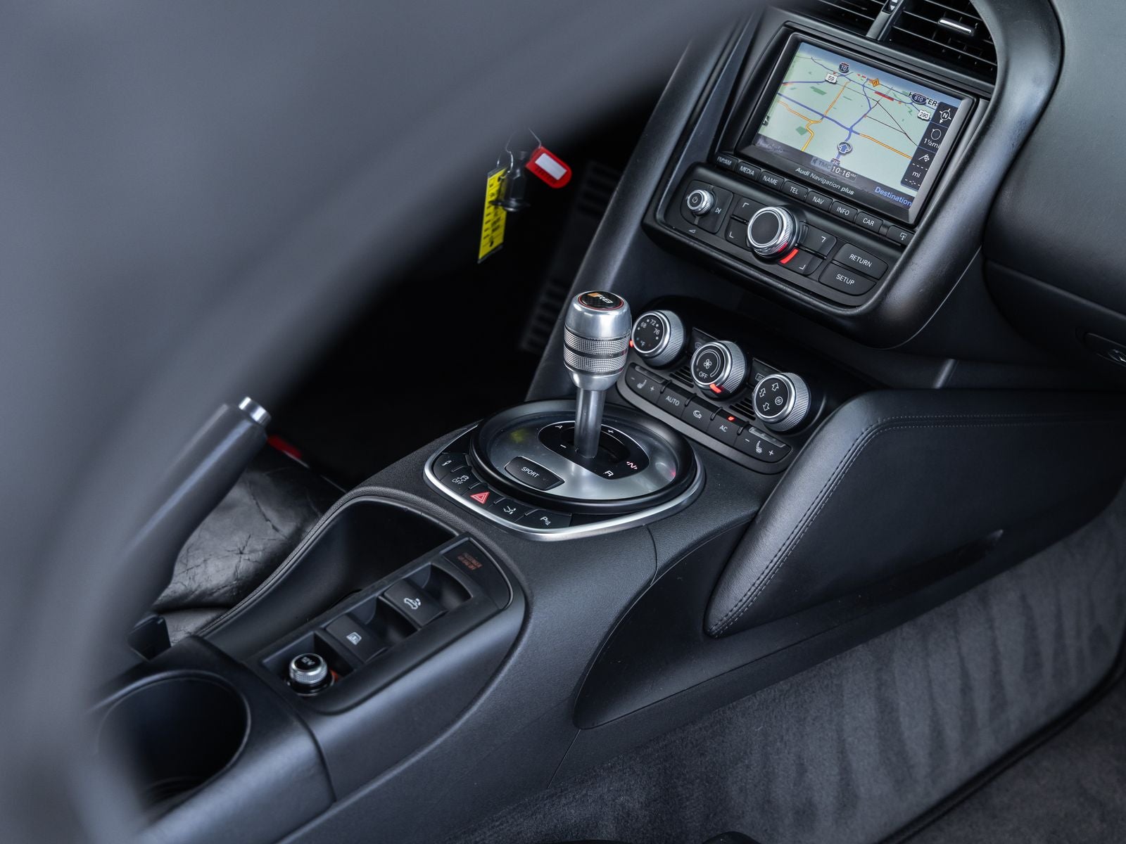 2011 Audi R8 5.2