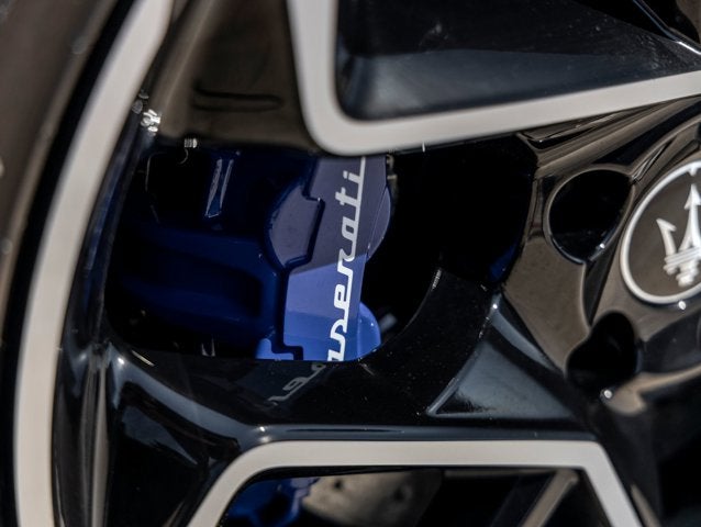 2022 Maserati MC20 
