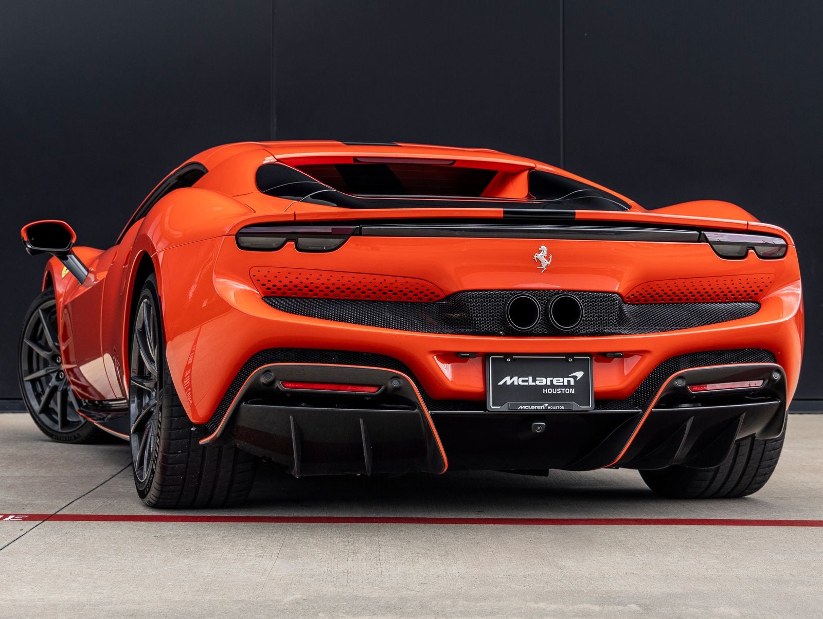 2024 Ferrari 296 GTS Base