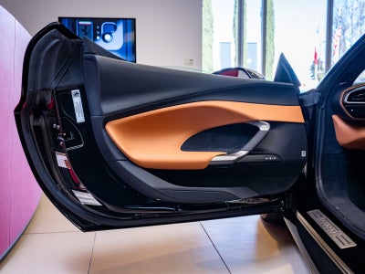 2025 Ferrari 296 GTS Base
