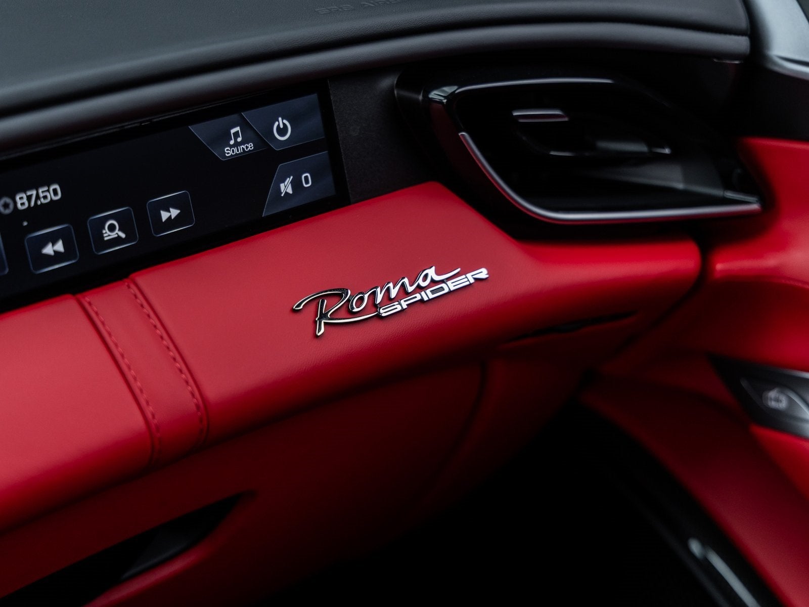 2024 Ferrari Roma Base