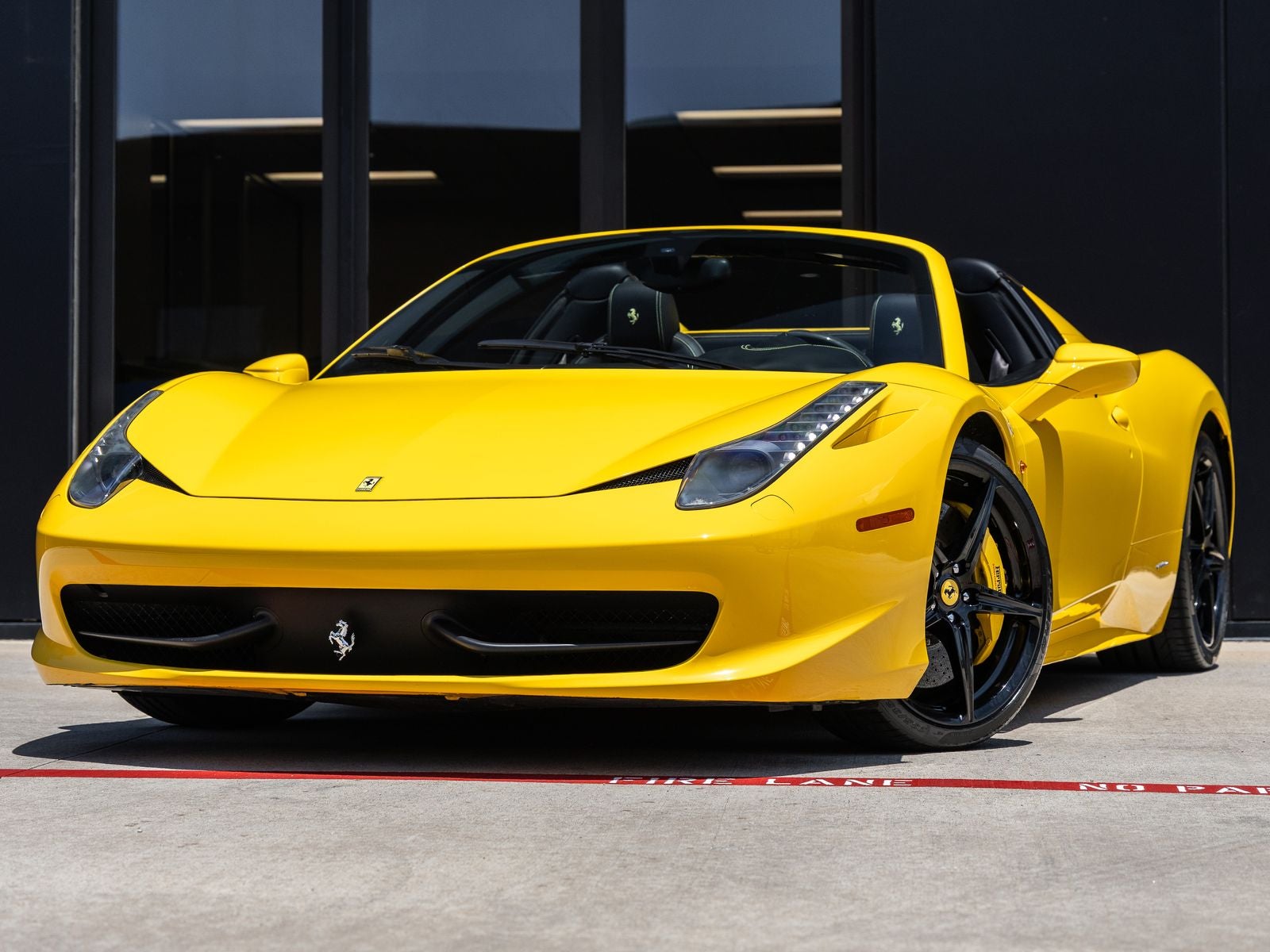 2015 Ferrari 458 -'s photo