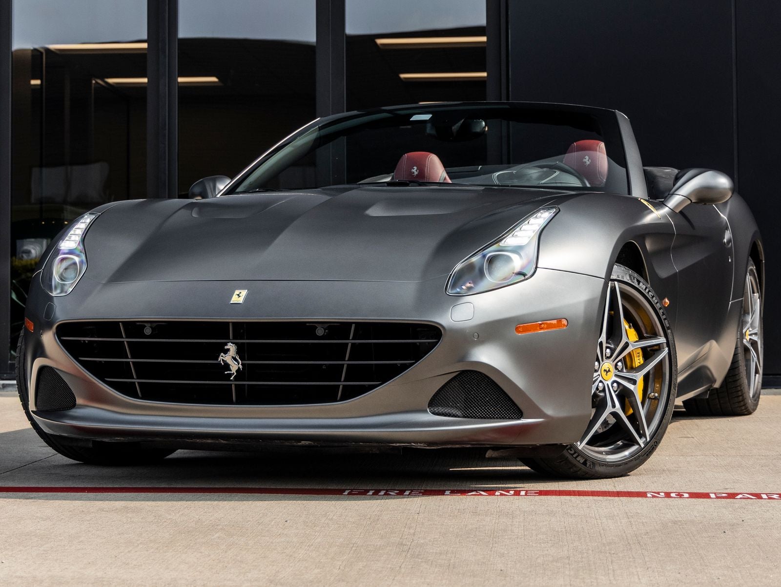 2016 Ferrari California T