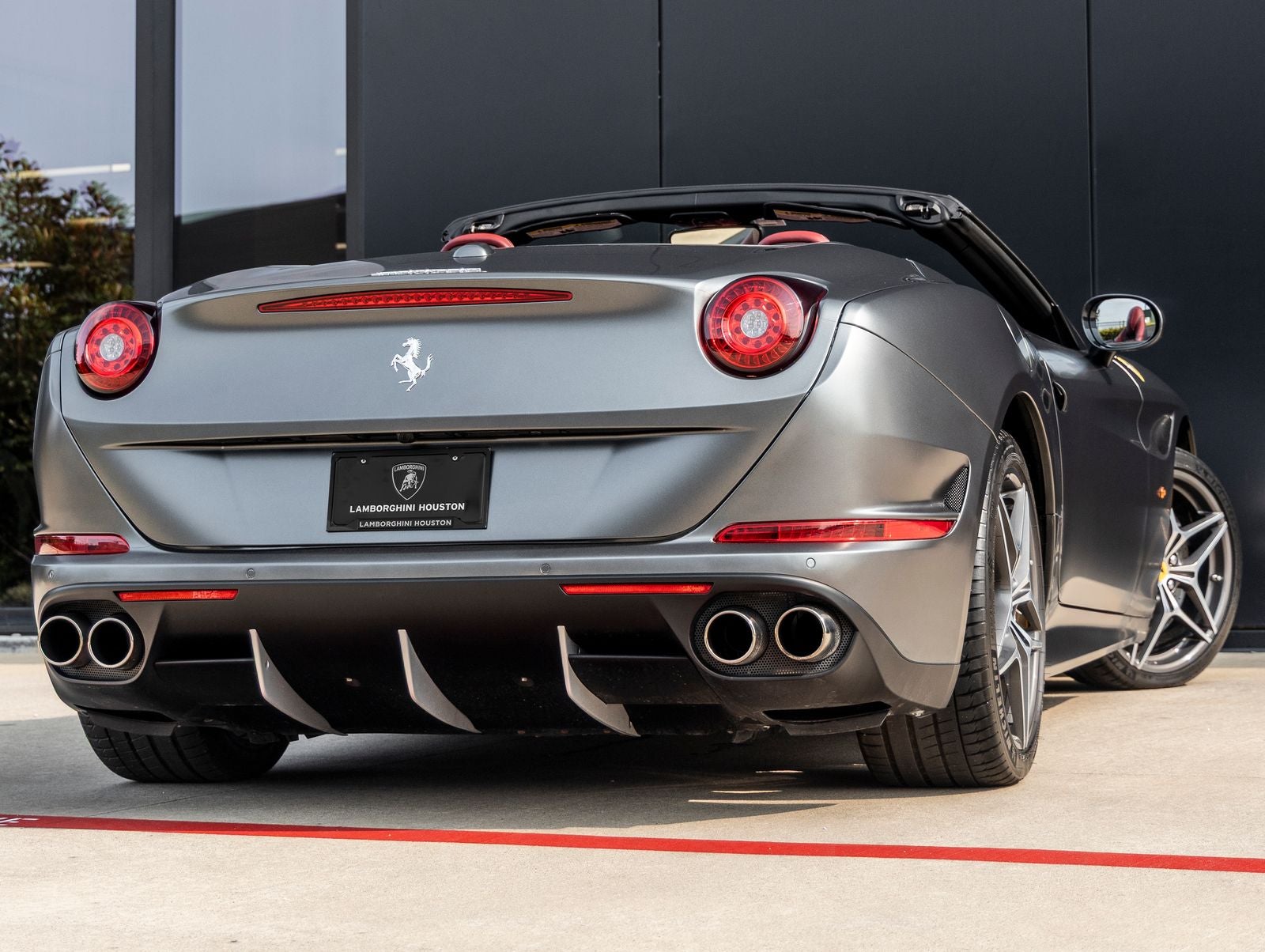2016 Ferrari California T