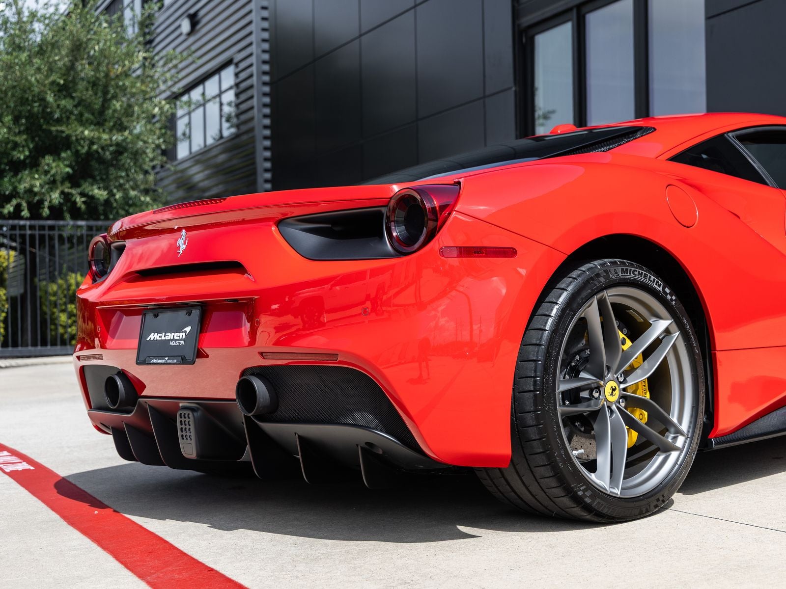 2017 Ferrari 488 GTB Base