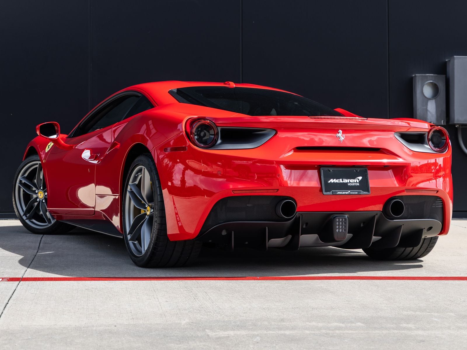 2017 Ferrari 488 GTB Base