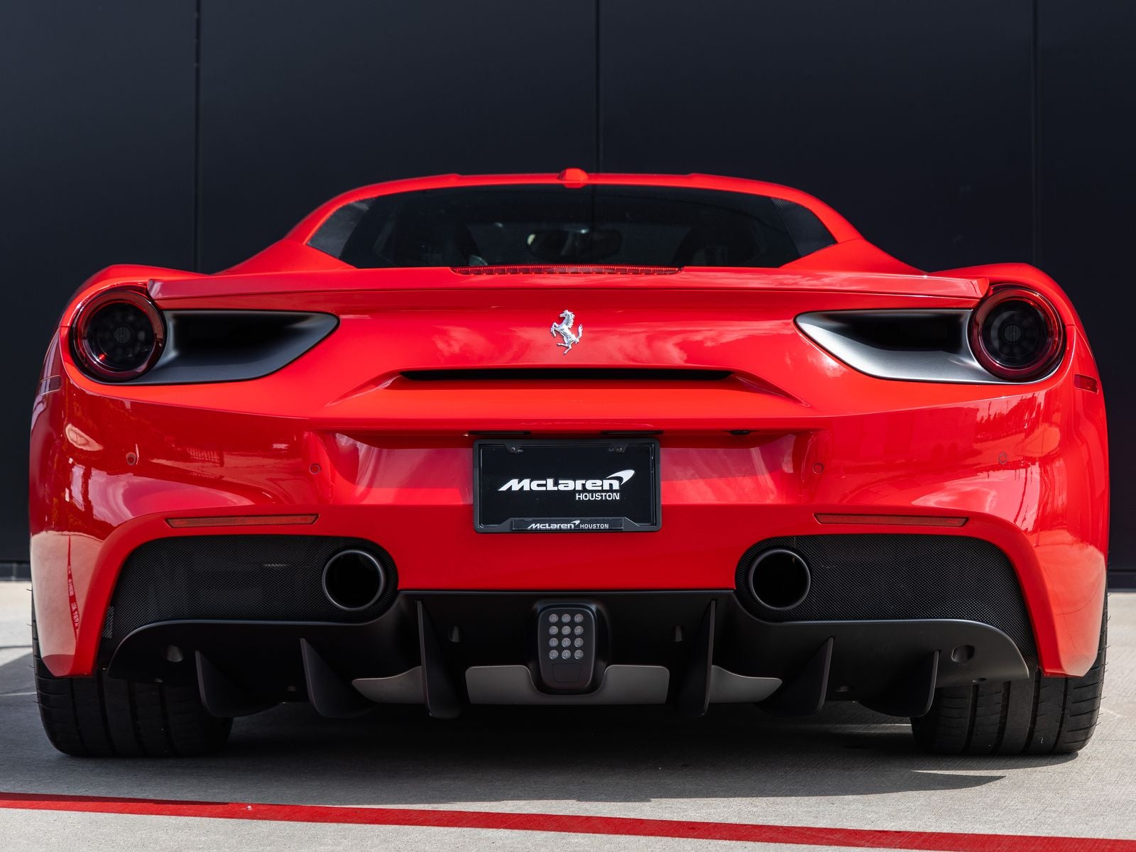 2017 Ferrari 488 GTB Base