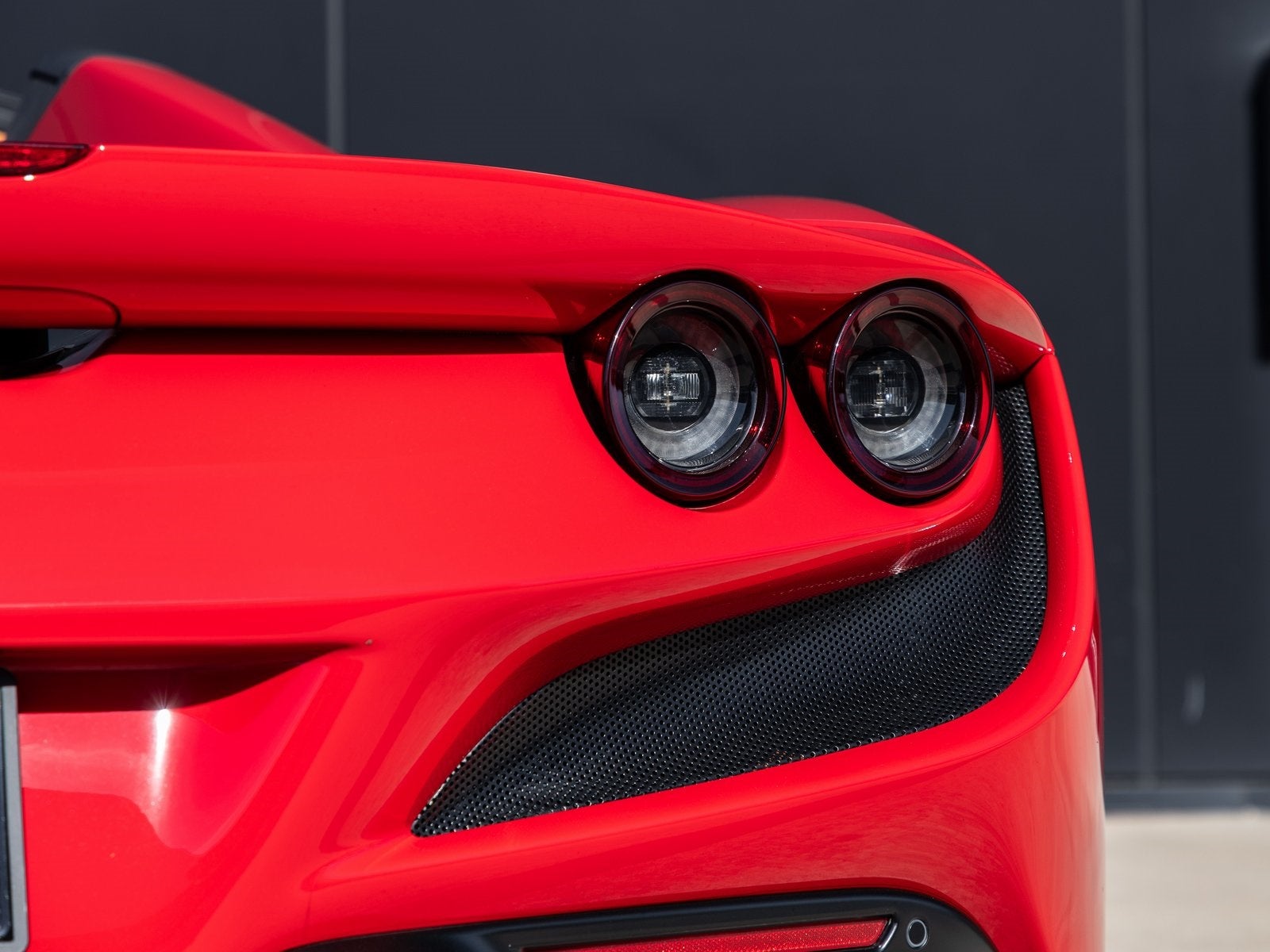 2021 Ferrari F8 Spider Base