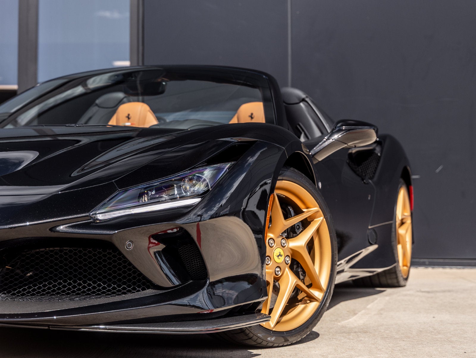 2023 Ferrari F8 Spider Base