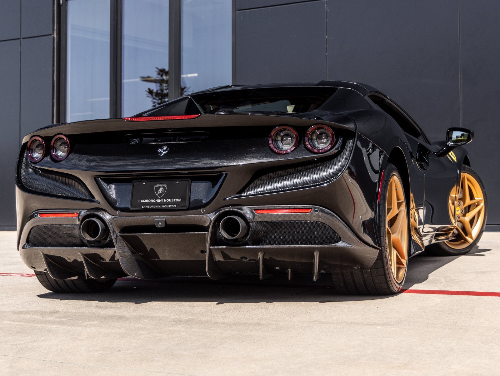 2023 Ferrari F8 Spider Base