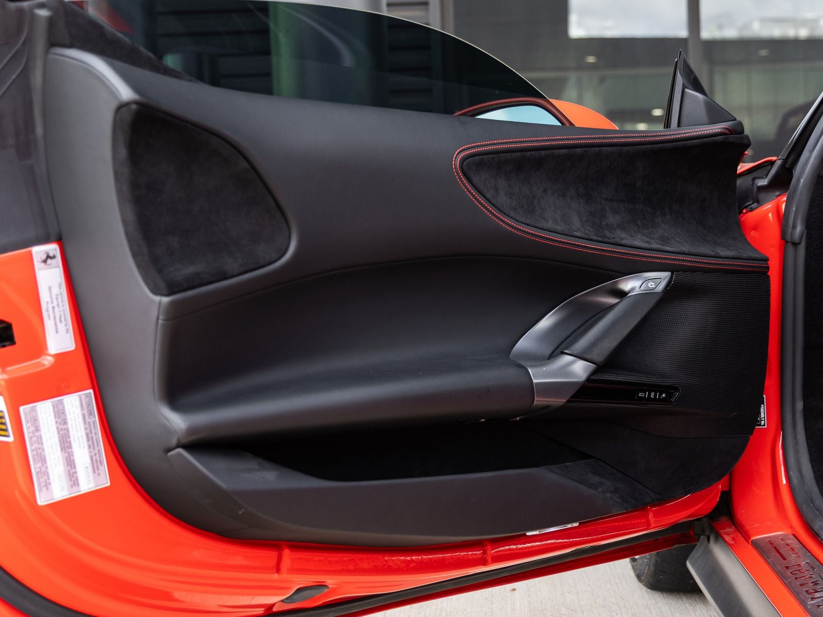 2021 Ferrari SF90 Stradale Base