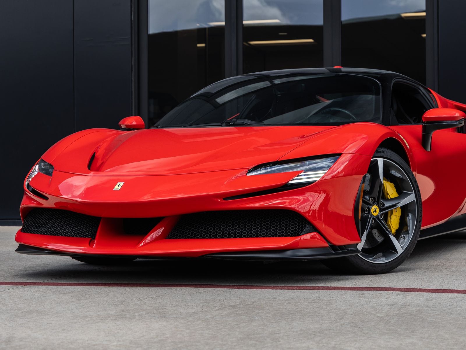 2021 Ferrari SF90 Stradale Base