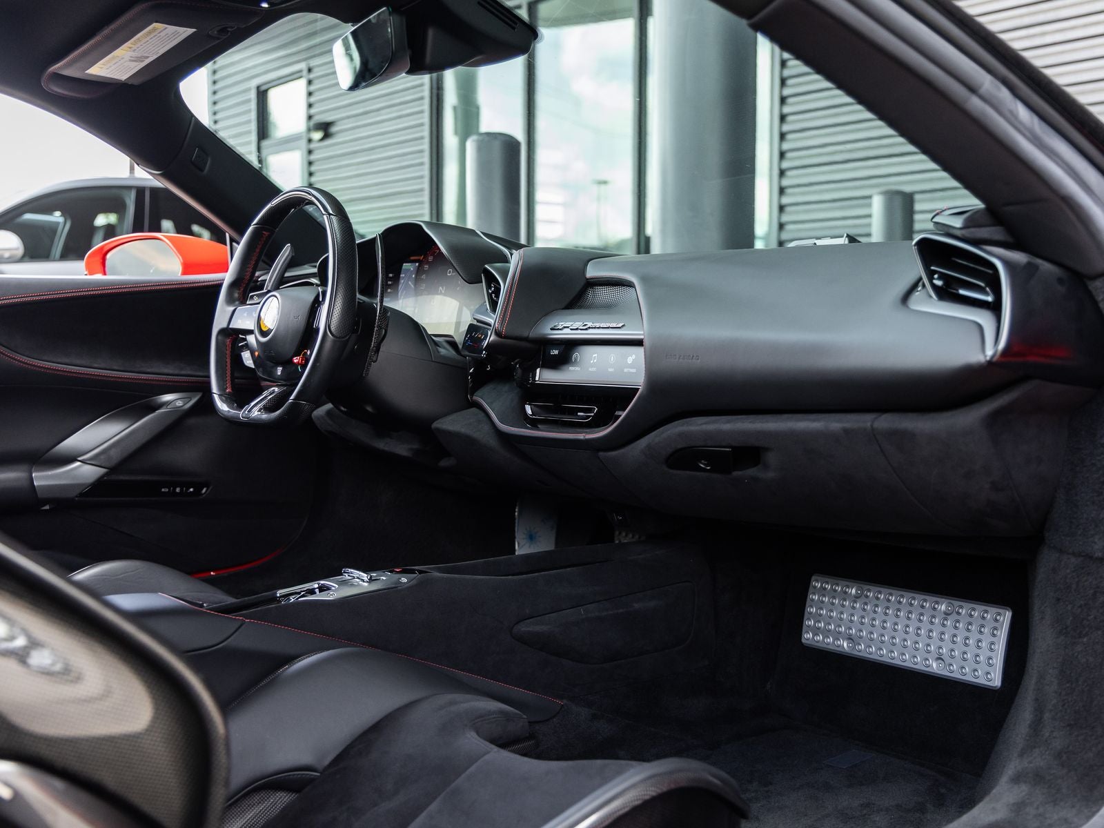 2021 Ferrari SF90 Stradale Base