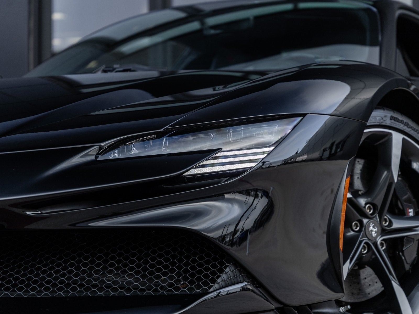 2021 Ferrari SF90 Stradale Base