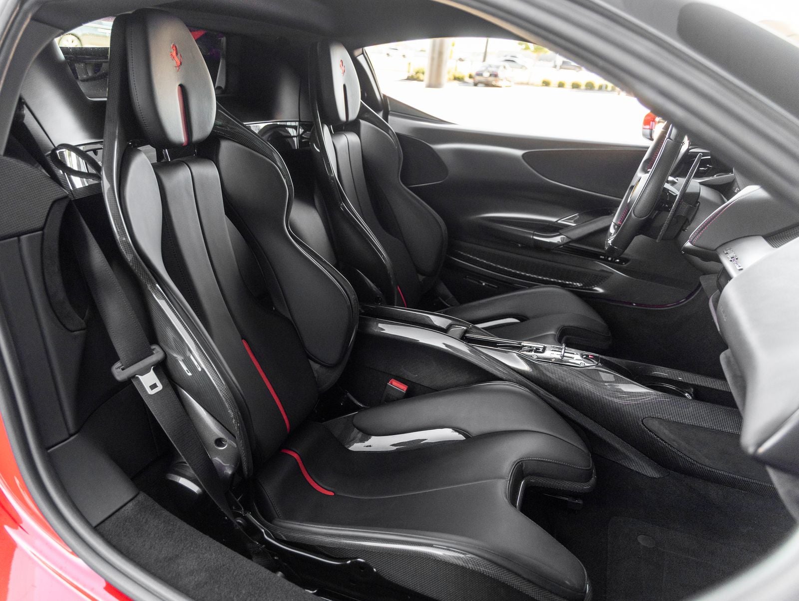 2023 Ferrari SF90 Stradale Base