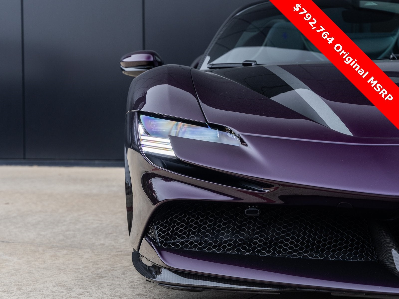 2025 Ferrari SF90 Spider Base