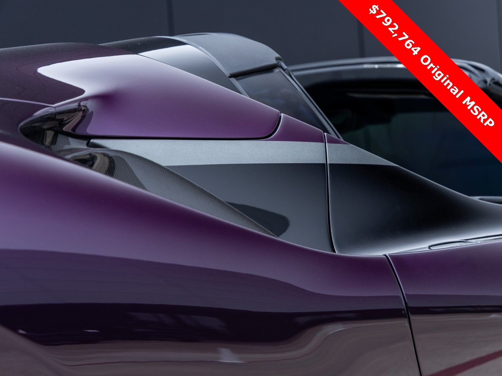 2025 Ferrari SF90 Spider Base