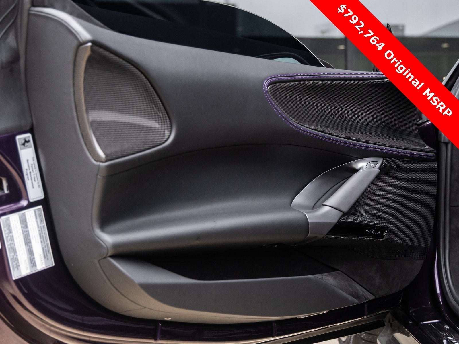 2025 Ferrari SF90 Spider Base