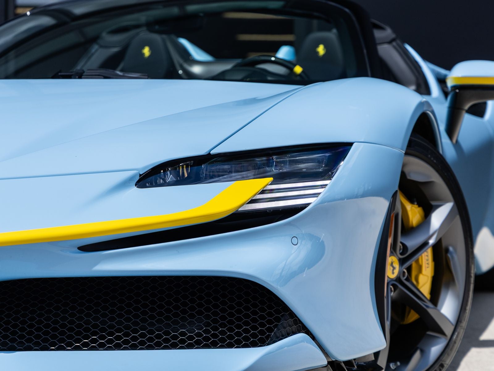 2024 Ferrari SF90 Spider Base