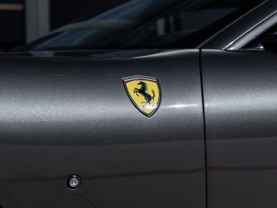 2022 Ferrari Roma Base