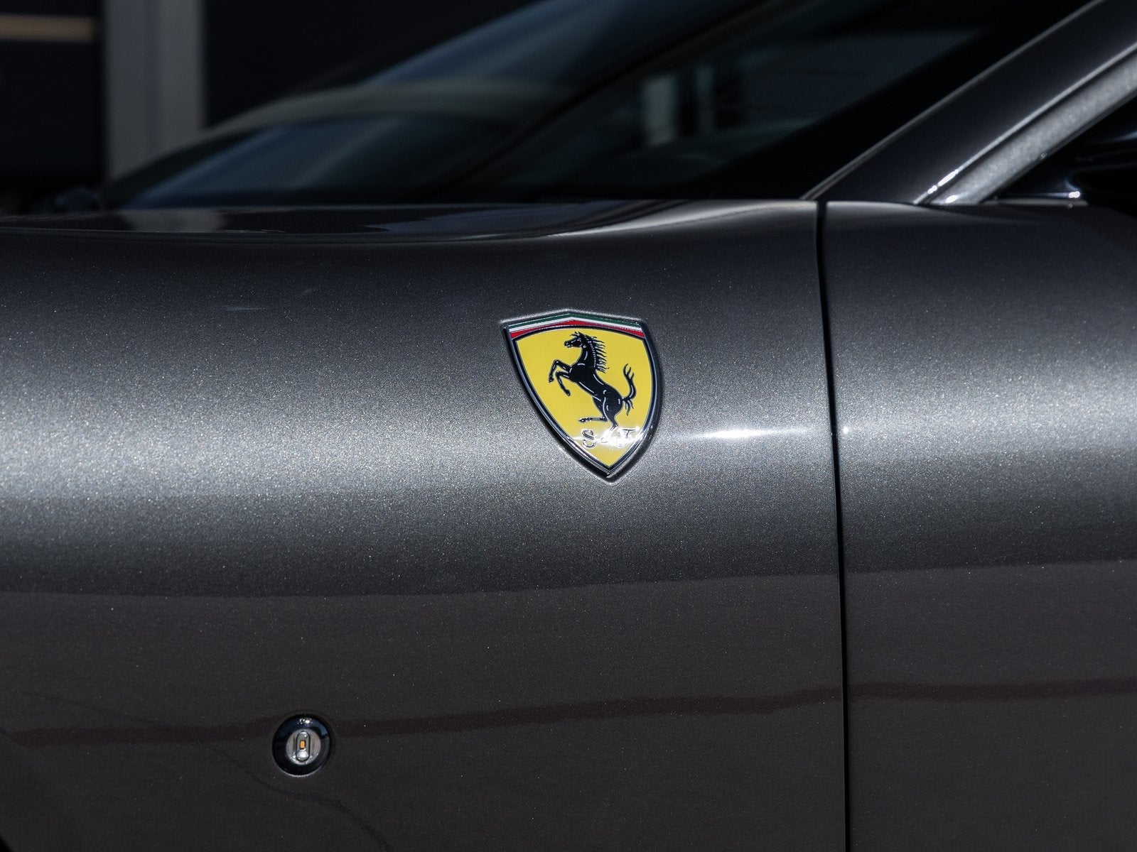 2022 Ferrari Roma Base