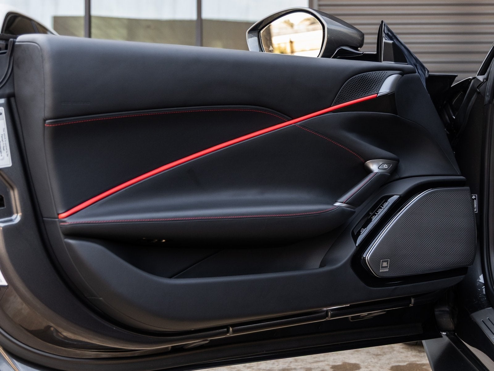 2022 Ferrari Roma Base