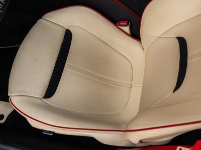 2022 Ferrari Roma Base