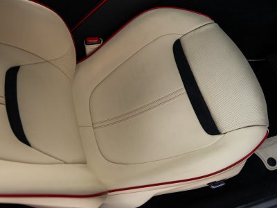 2022 Ferrari Roma Base