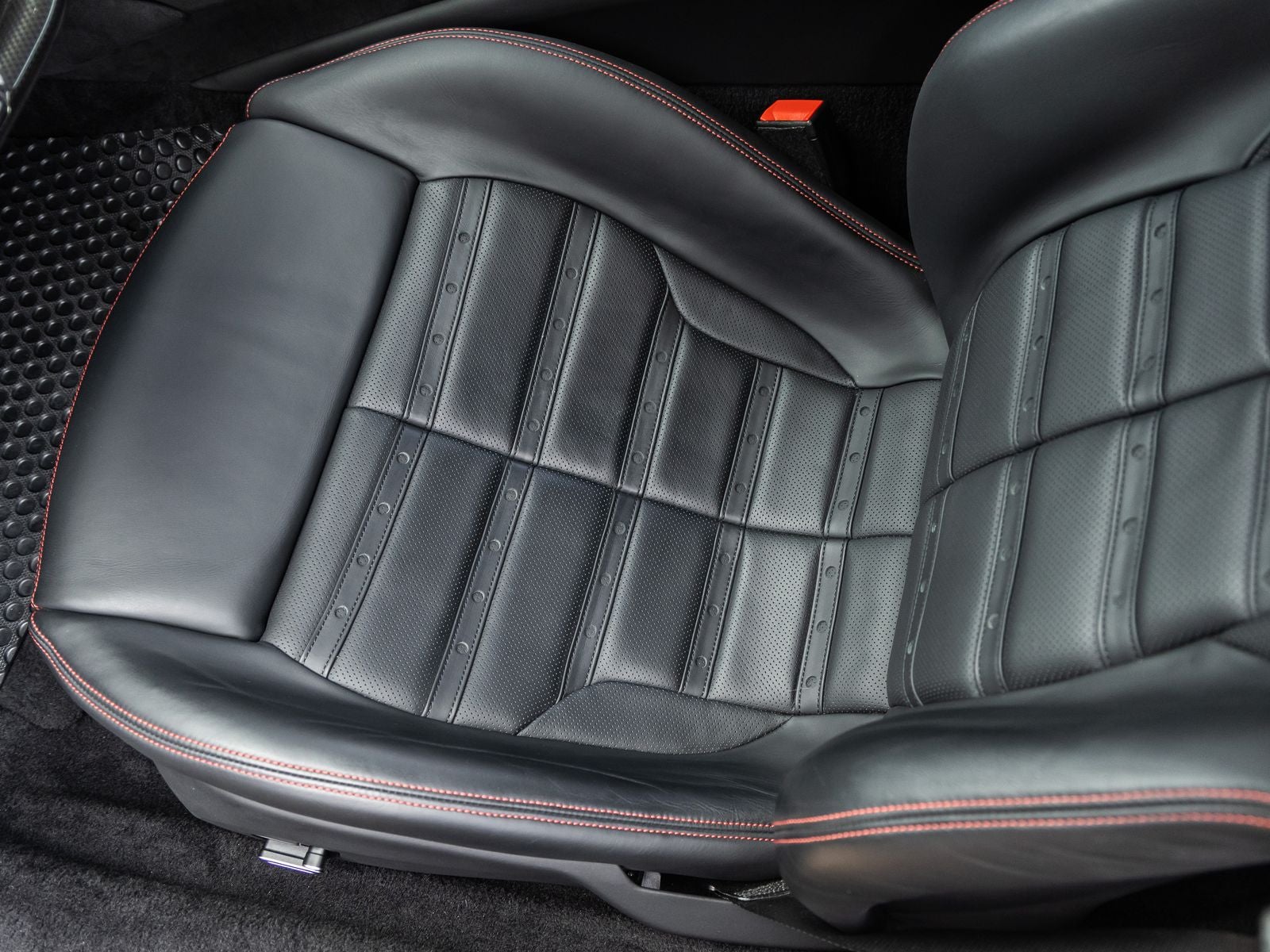 2022 Ferrari 296 GTB Base