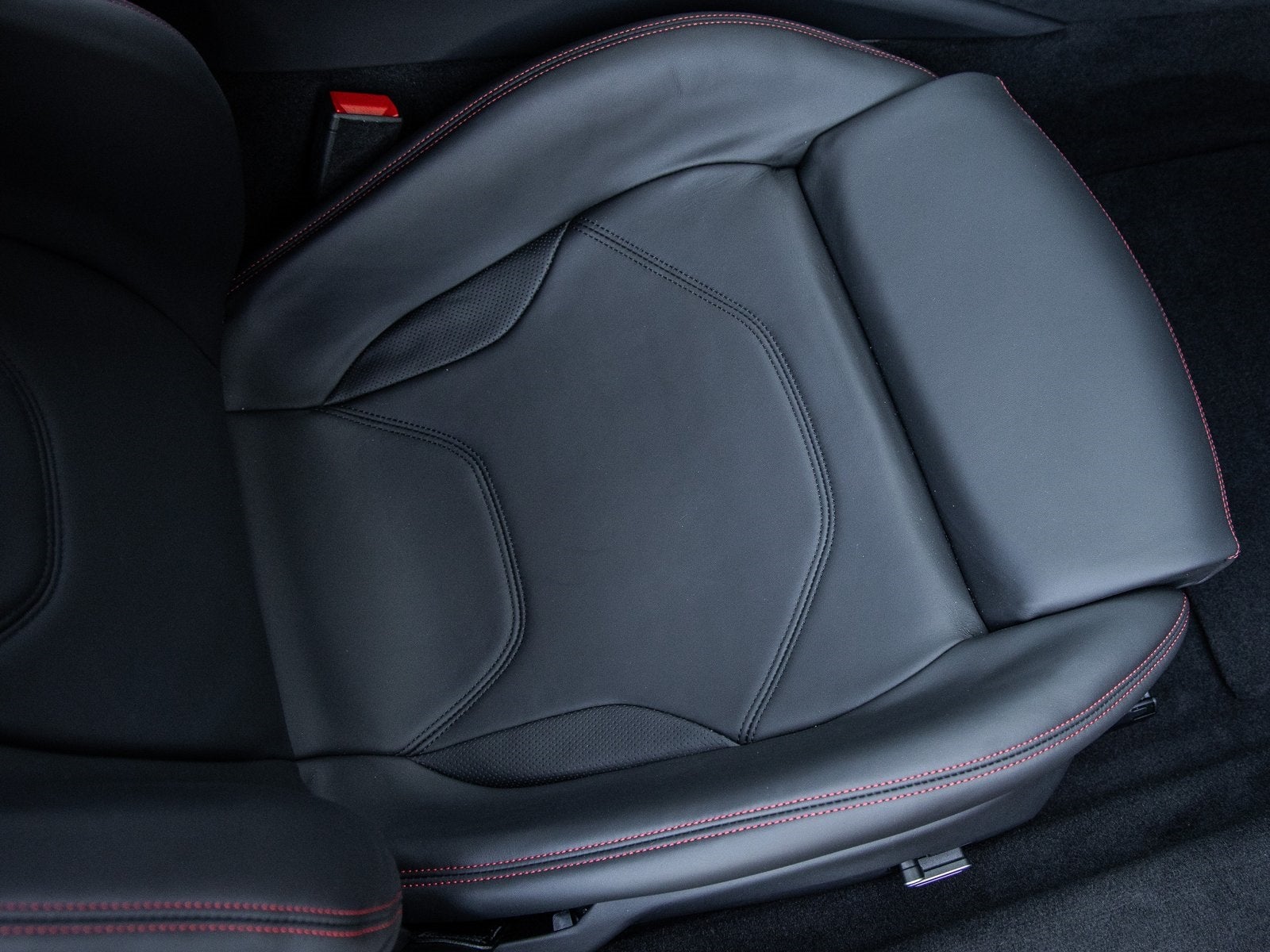 2025 Ferrari 296 GTB Base