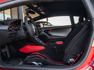 2022 Lamborghini Huracan STO Base