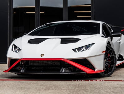2022 Lamborghini Huracan STO Base