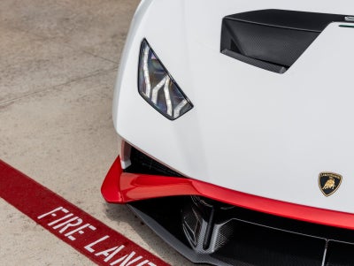 2022 Lamborghini Huracan STO Base