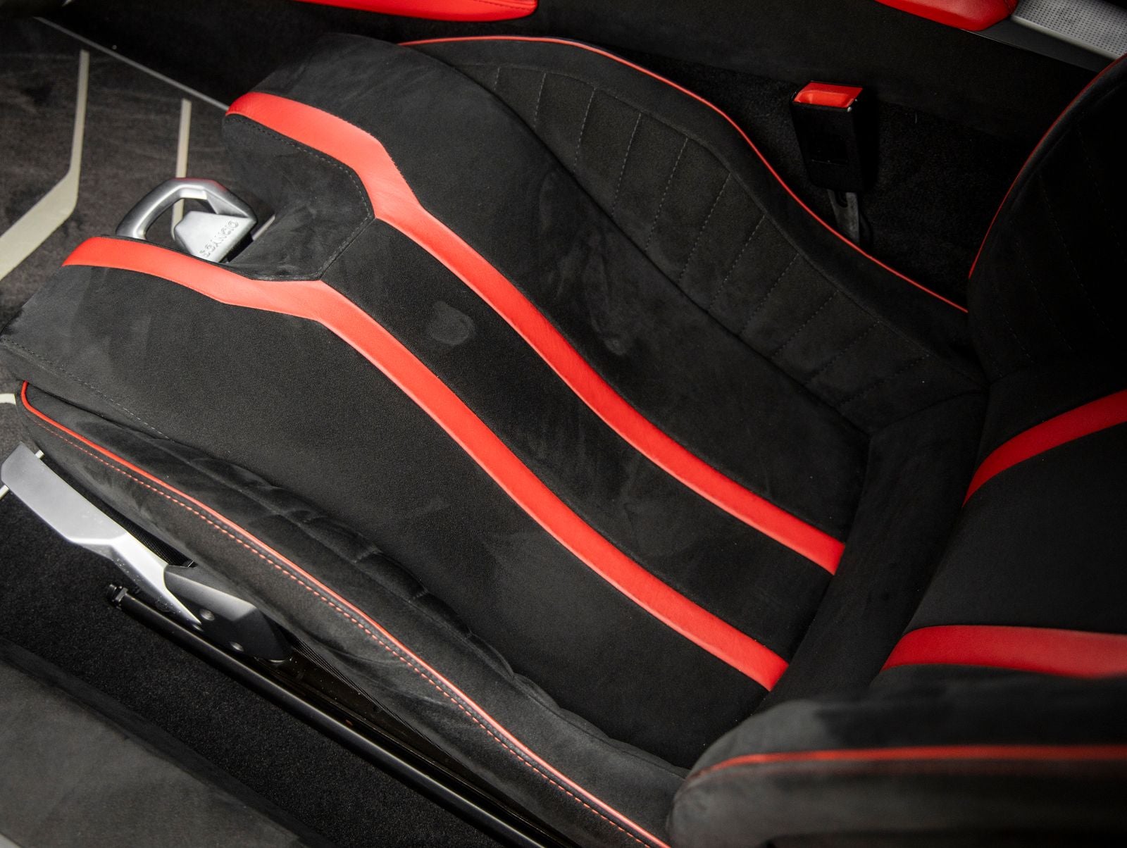 2022 Lamborghini Huracan STO Base