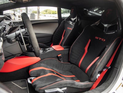 2022 Lamborghini Huracan STO Base