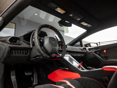 2022 Lamborghini Huracan STO Base