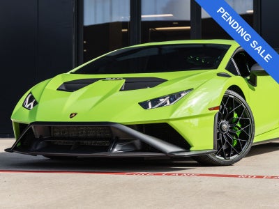2023 Lamborghini Huracan STO Base