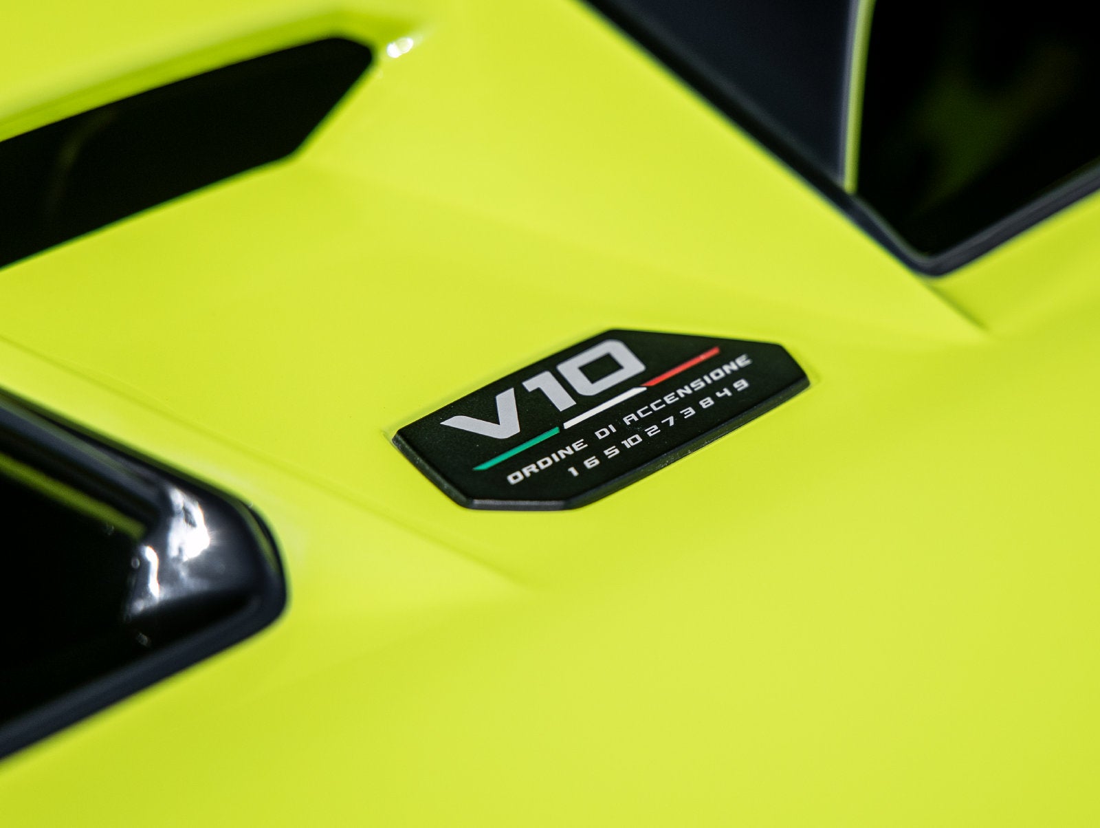 2024 Lamborghini Huracan Tecnica Base