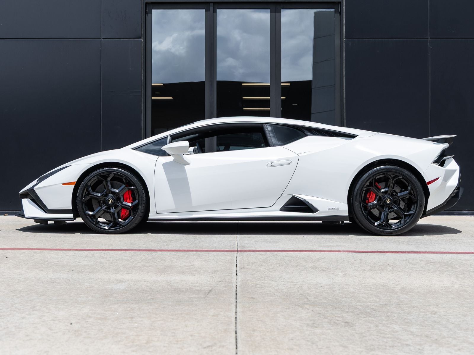 2023 Lamborghini Huracan Tecnica Base