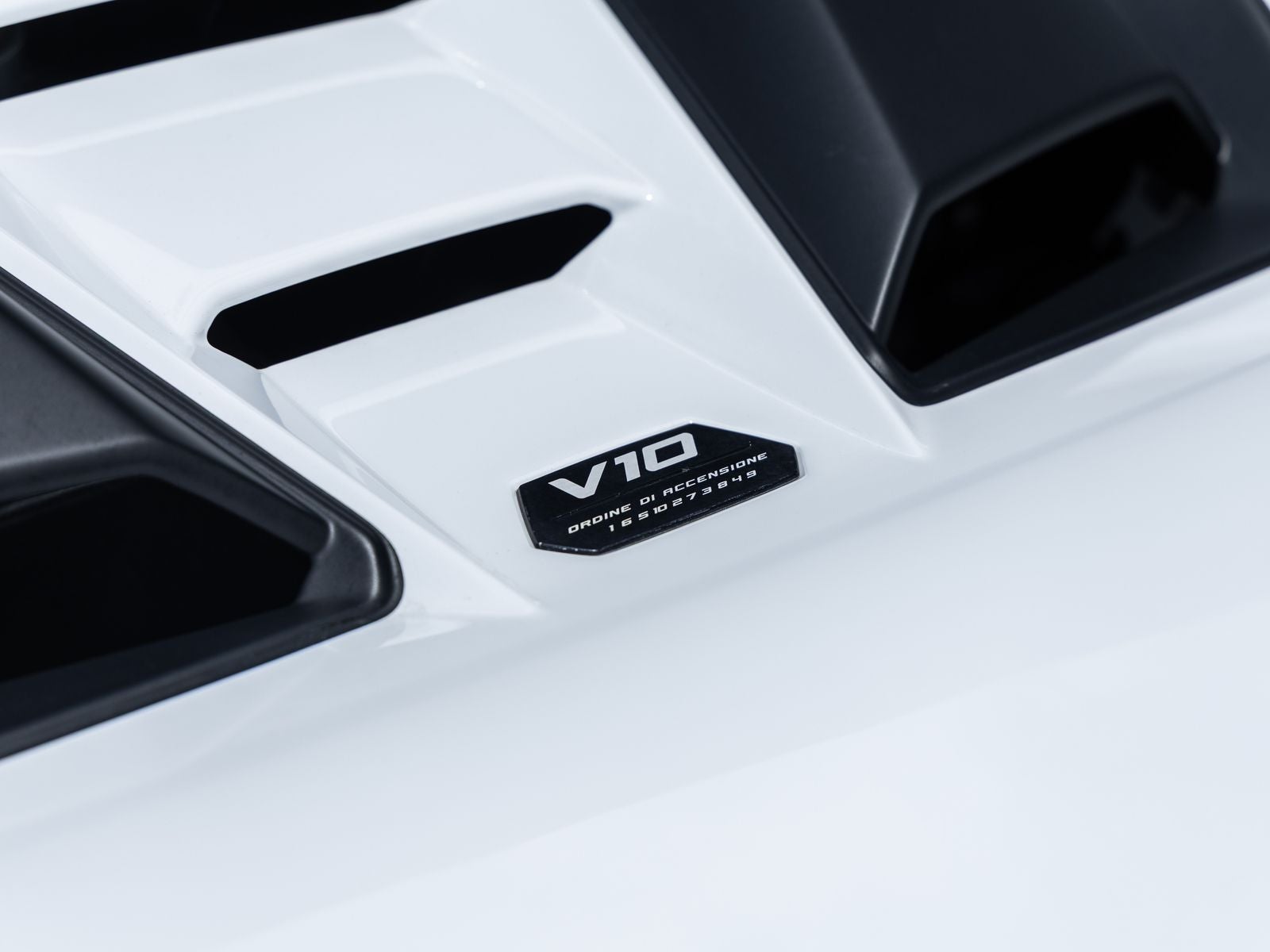 2023 Lamborghini Huracan Tecnica Base