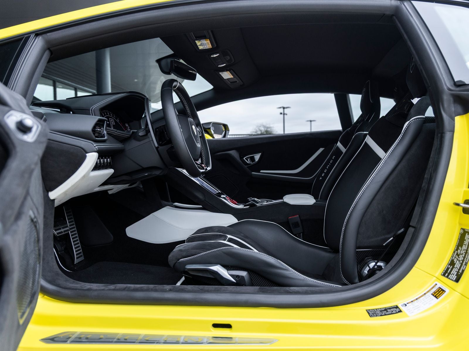 2023 Lamborghini Huracan Tecnica Base