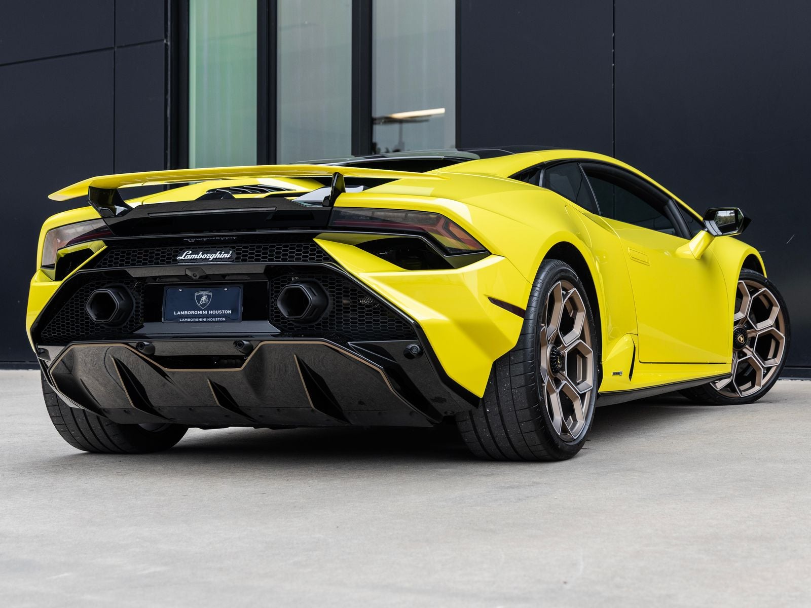2023 Lamborghini Huracan Tecnica Base