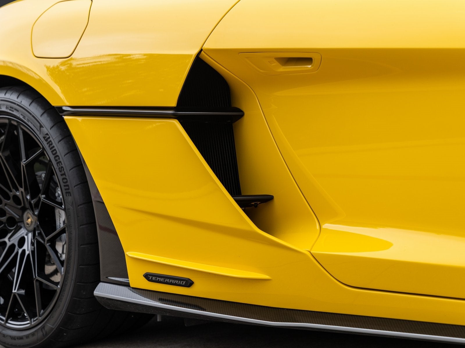 2026 Lamborghini Temerario Base