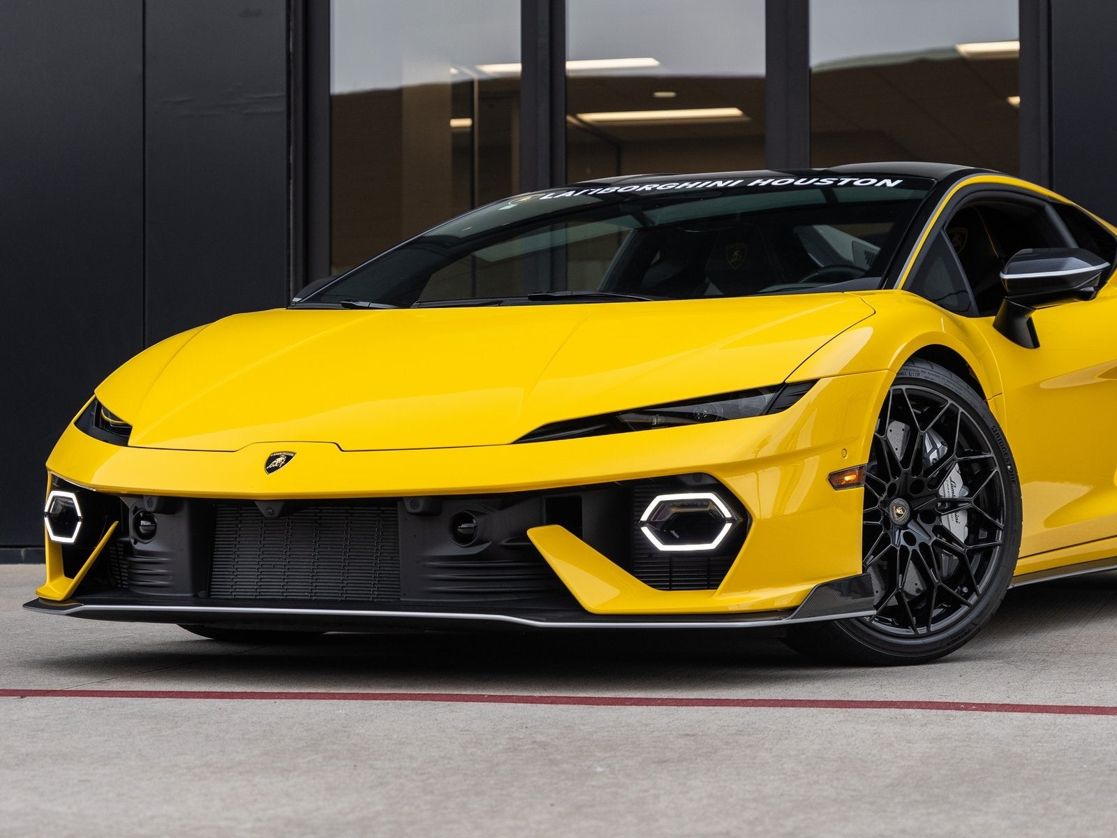 2026 Lamborghini Temerario Base
