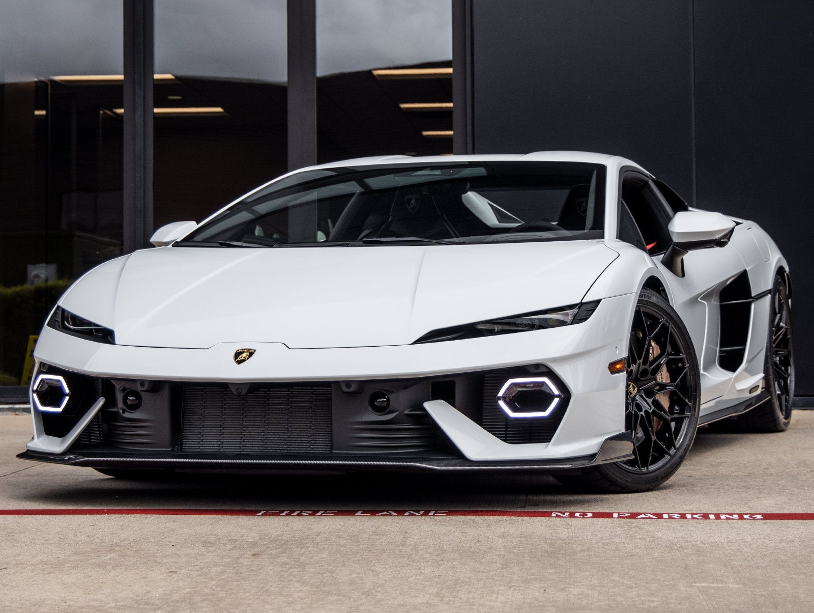 2026 Lamborghini Temerario Base