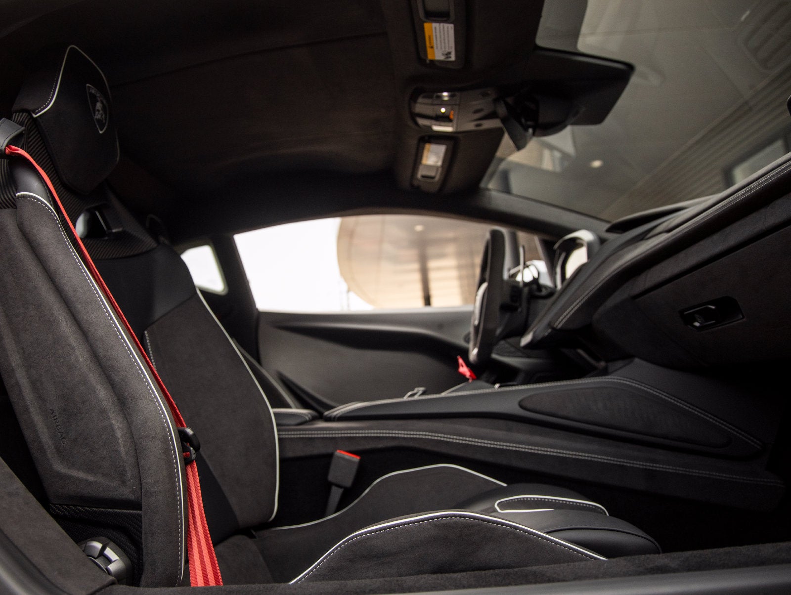 2026 Lamborghini Temerario Base